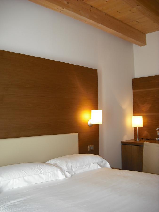 Hotel Opera ドッソブオノ 部屋 写真
